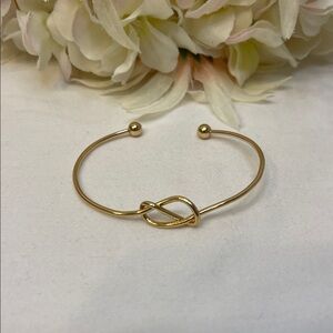 Cuff Bracelet Gold   - Unbranded